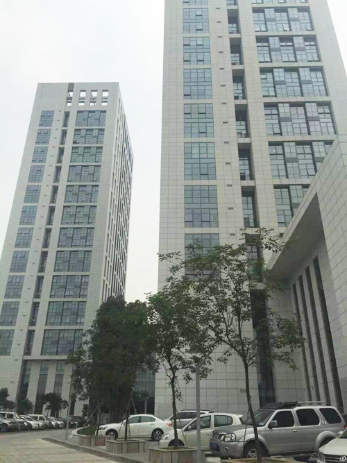 颖展公司大楼外景